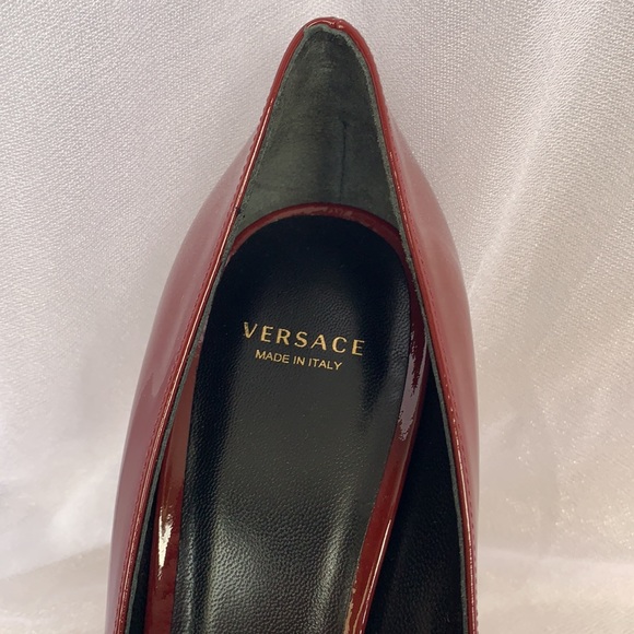 Versace Burgundy High Heels (39.5) - Picture 5 of 8